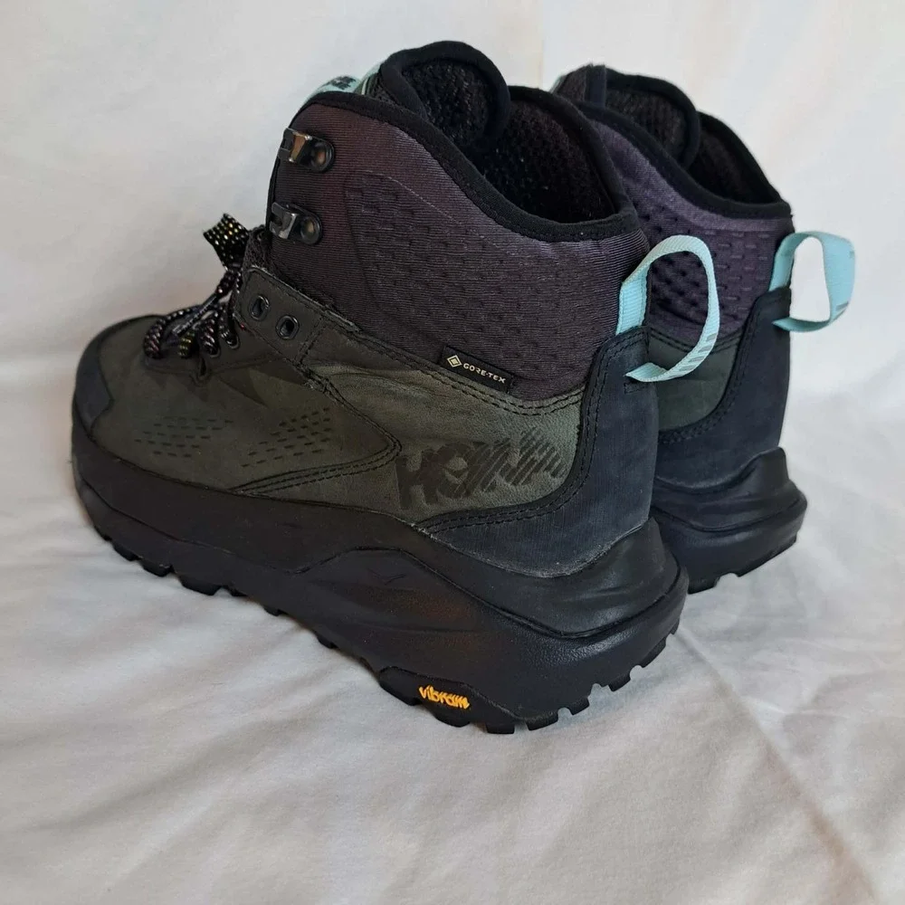 Hoka One One hoka one